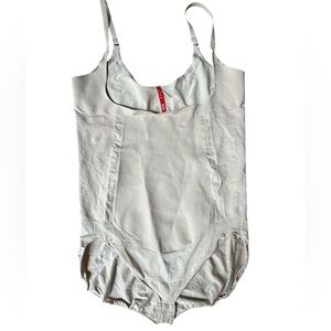 SPANX Oncore Soft Nude Open Bust Panty Sculpting Shaping Bodysuit Shapewear